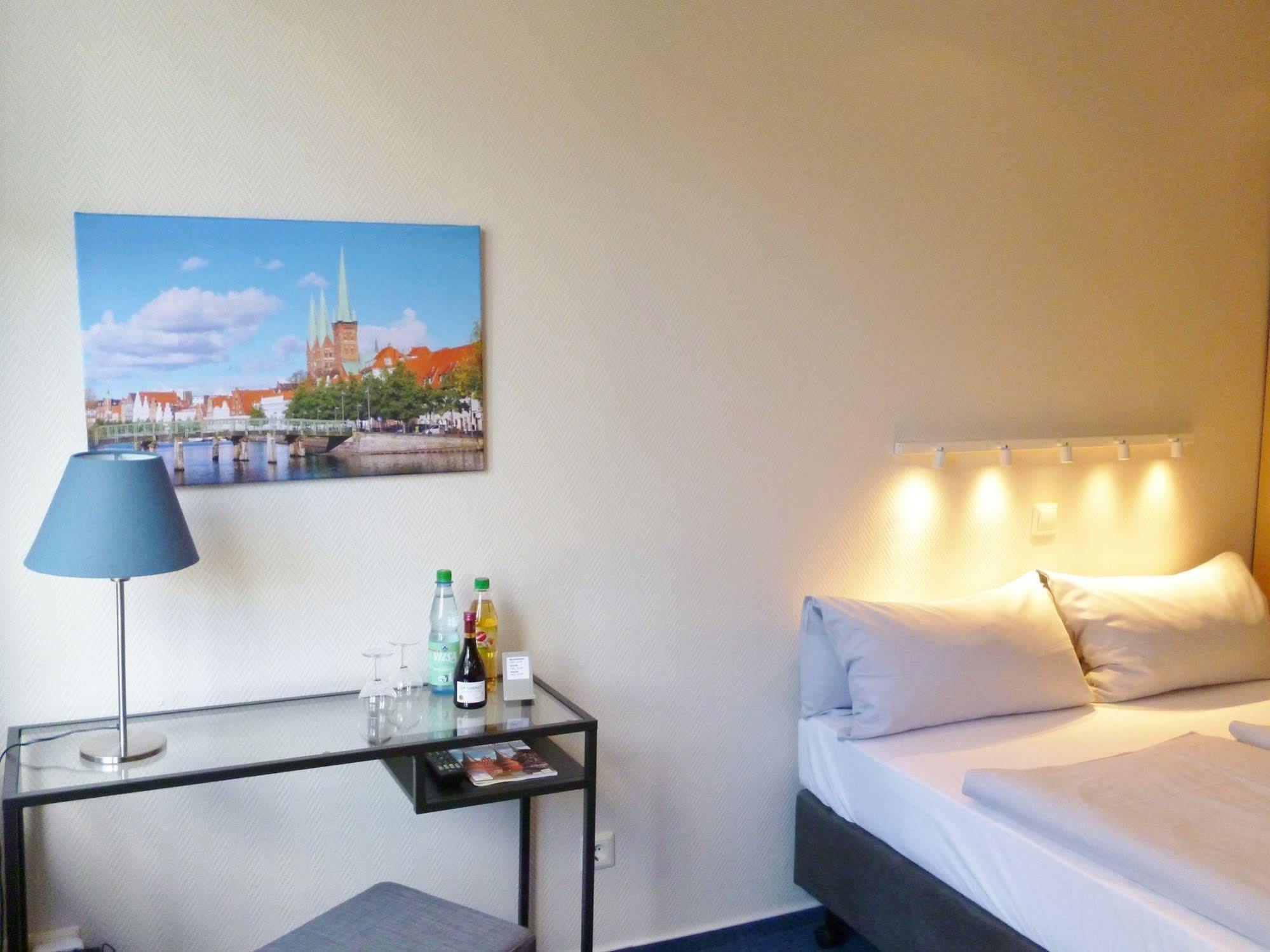 Hotel Am Mühlenteich 2*